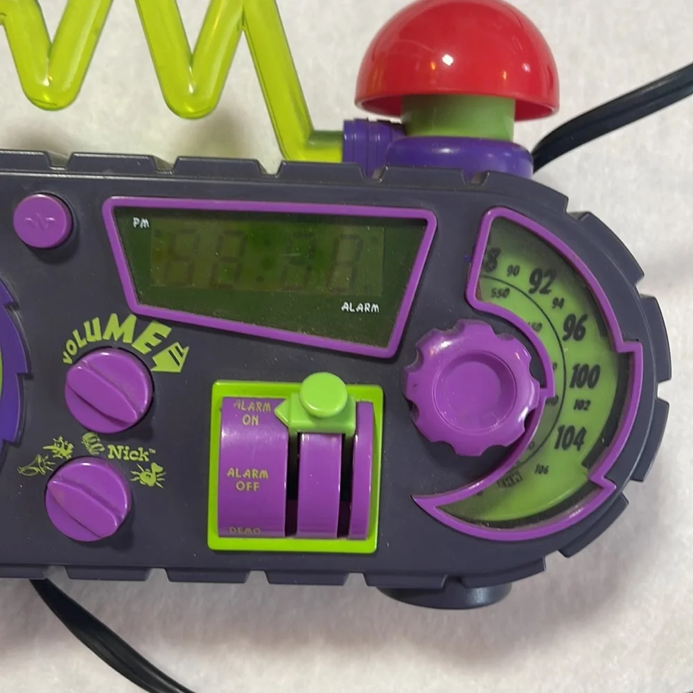 Vintage Nickelodeon Purple Lime Green Clock Radio 1995 90s Kids Teen Timeblaster - Picture 5 of 12